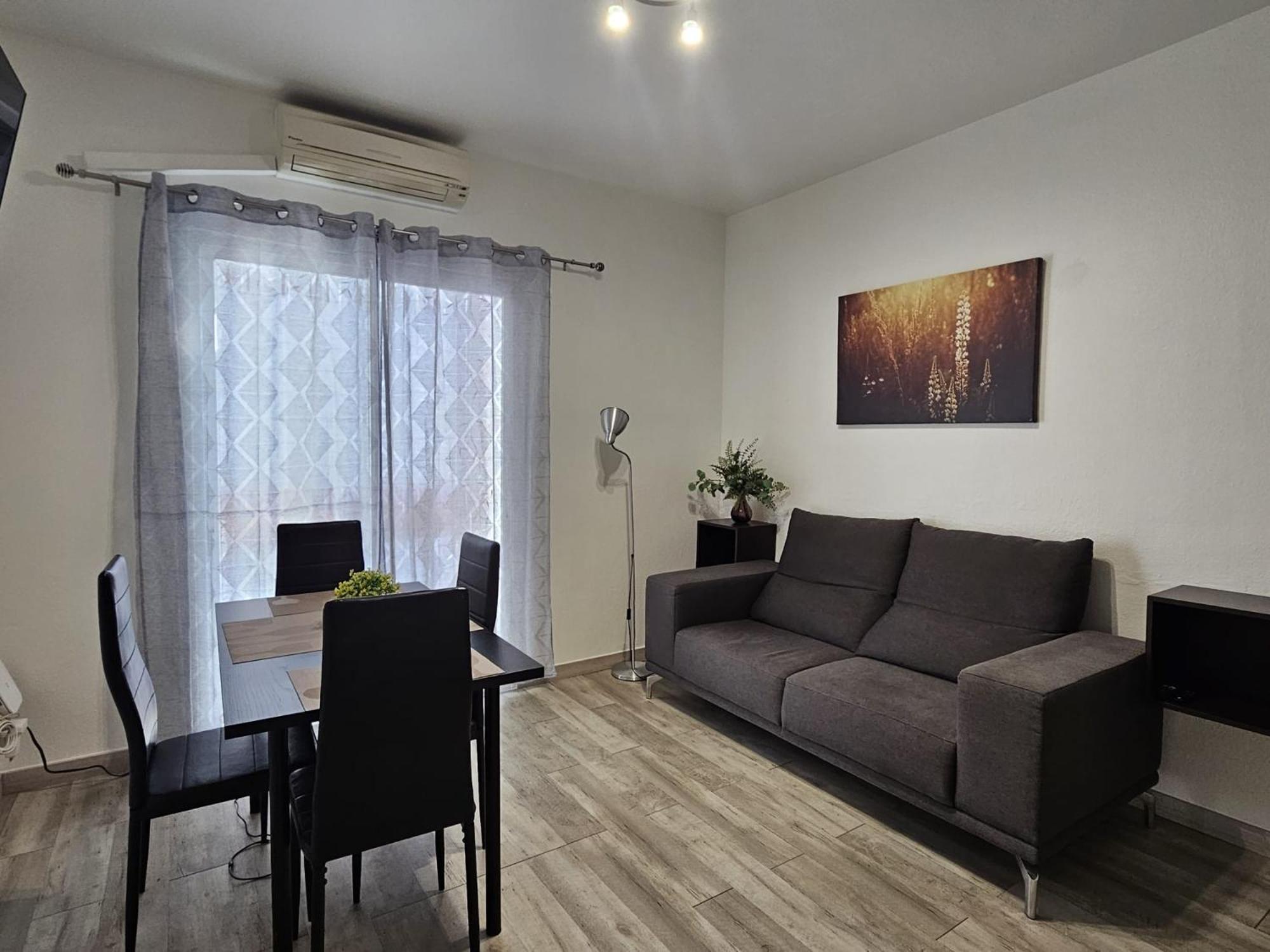 Apartamentos Sleep In Madrid Bagian luar foto