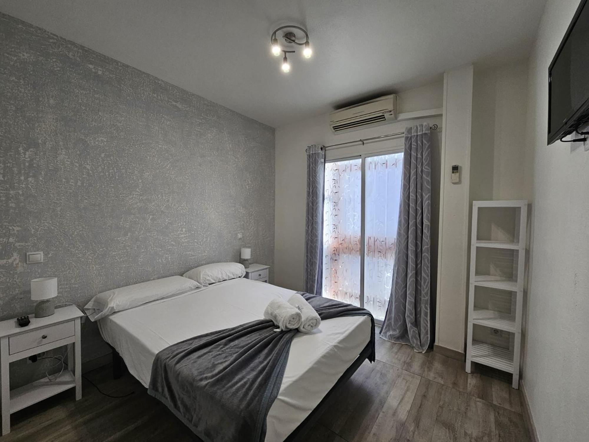 Apartamentos Sleep In Madrid Bagian luar foto